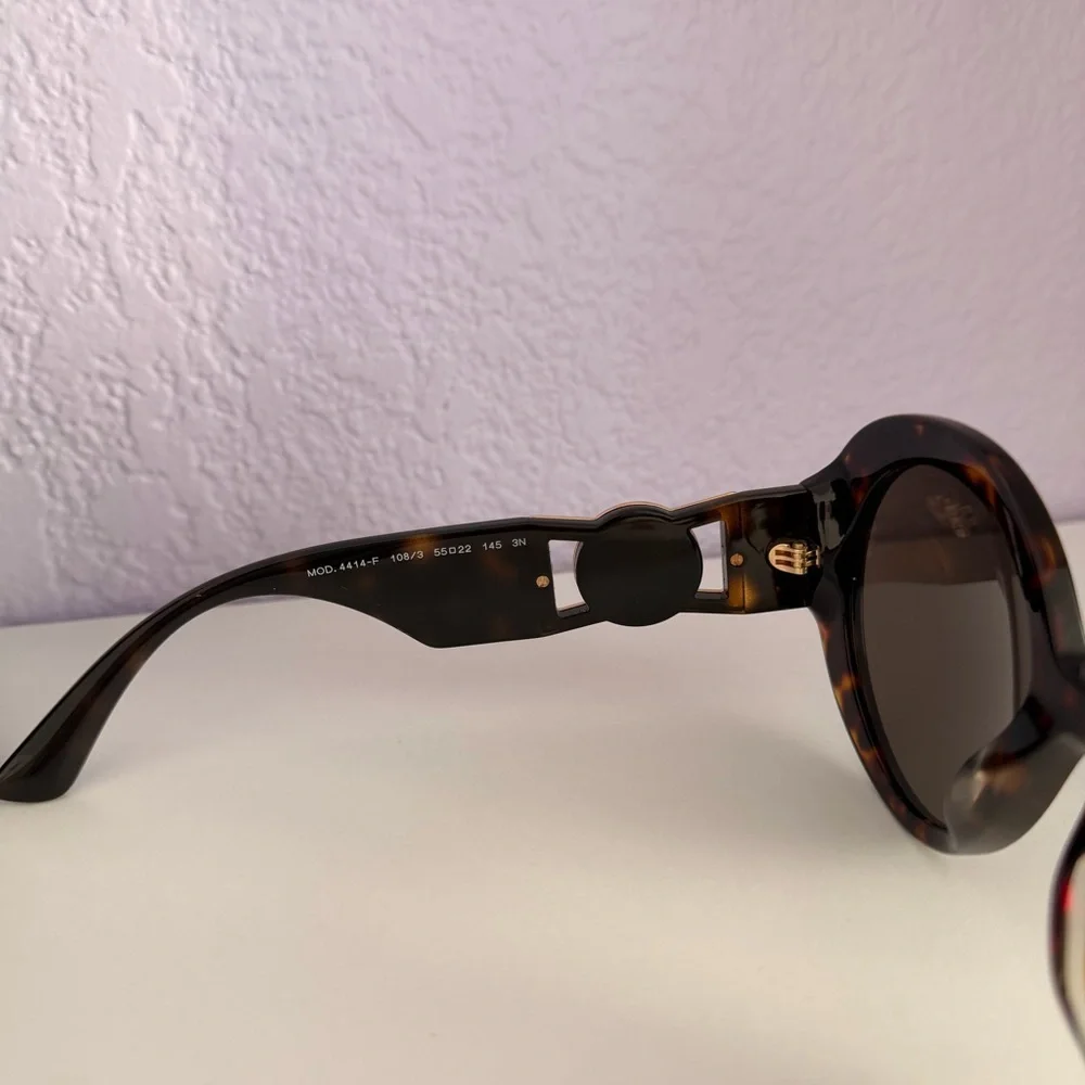 New! Versace Women's Tortoise Sunglasses Mod. 4414-F 108/3, Authentic